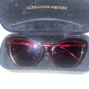 Alexander McQueen Women's Black Sunglasses